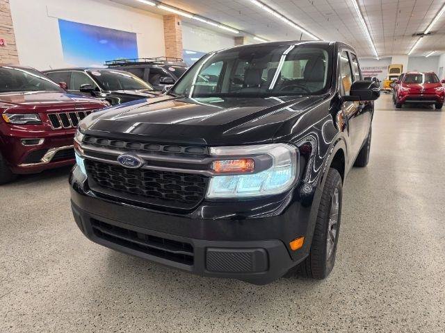 Used 2022 Ford Maverick XLT w/ XLT Luxury Package FWD image 2
