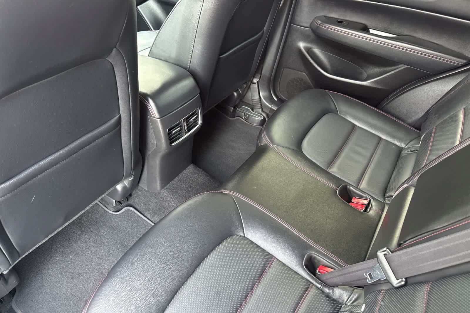 Used 2025 MAZDA CX-5 Carbon Edition AWD/4WD image 4