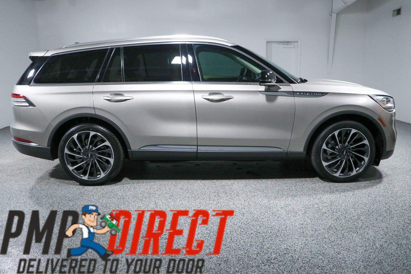 Used 2023 Lincoln Aviator Reserve w/ Equipment Group 201A AWD/4WD image 6