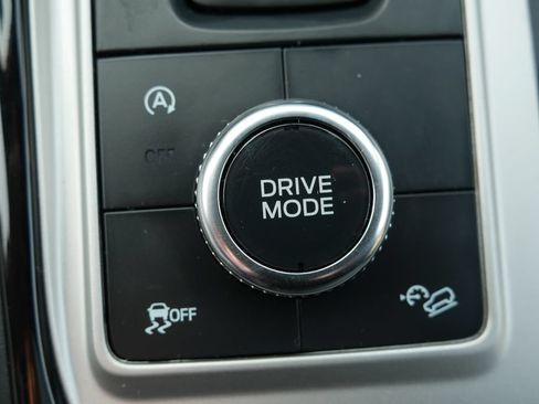 Used 2024 Ford Explorer ST w/ Equipment Group 401A AWD/4WD image 17