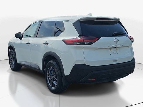 Used 2021 Nissan Rogue S AWD/4WD image 6