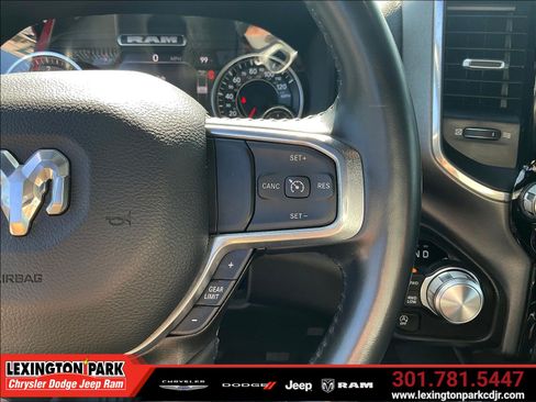 Used 2023 RAM 1500 Laramie AWD/4WD image 13