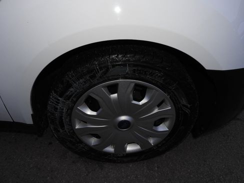 Used 2020 Ford Transit Connect XL image 14