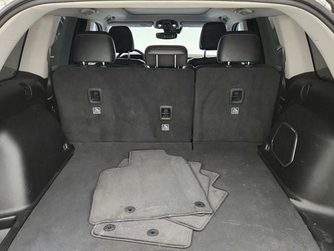 Used 2022 Jeep Grand Cherokee Limited image 19