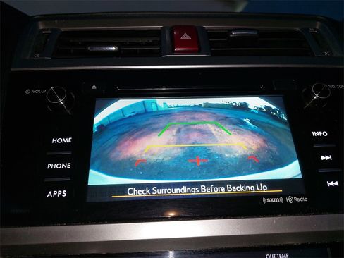 Used 2017 Subaru Outback 2.5i Premium image 19