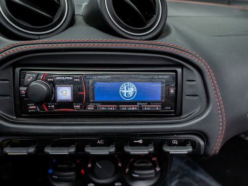 Used 2015 Alfa Romeo 4C Spider w/ Spider Track Package image 45