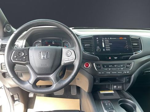Used 2022 Honda Pilot TrailSport image 10