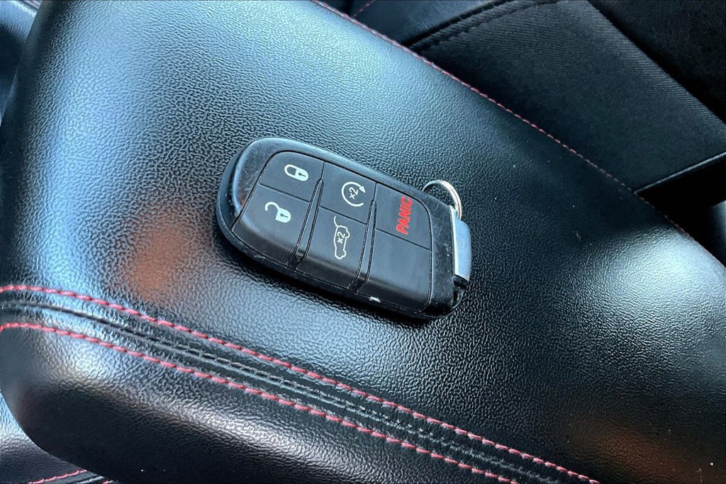 Used 2025 Dodge Durango GT AWD/4WD image 37