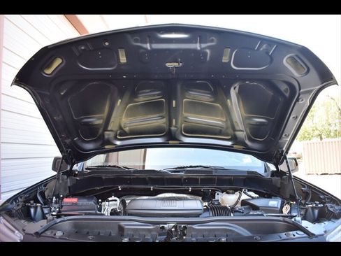 Used 2020 Chevrolet Silverado 1500 Custom Trail Boss image 39