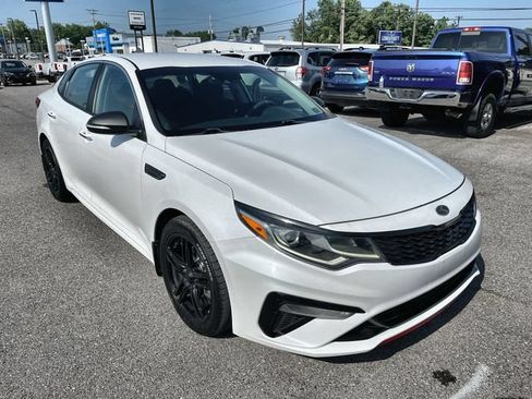 Used 2019 Kia Optima LX FWD image 11