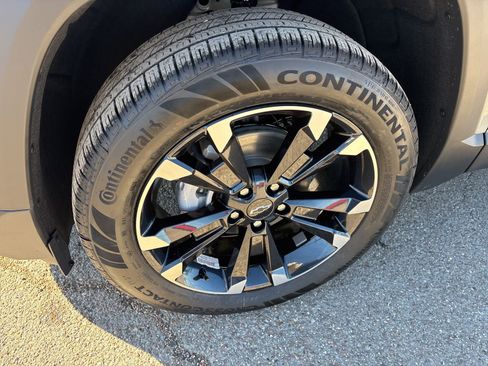 New 2026 Chevrolet Equinox RS w/ Convenience Package III image 32