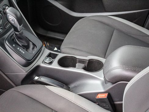 Used 2016 Ford Escape S image 21