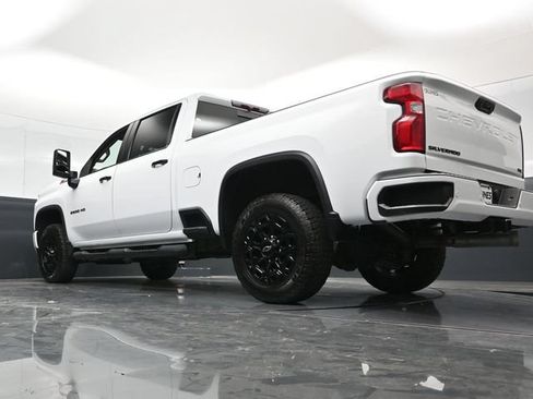 Used 2022 Chevrolet Silverado 2500 LTZ w/ LTZ Plus Package AWD/4WD image 69