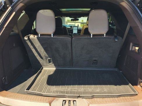 Certified 2023 Ford Explorer King Ranch w/ Technology Package image 8