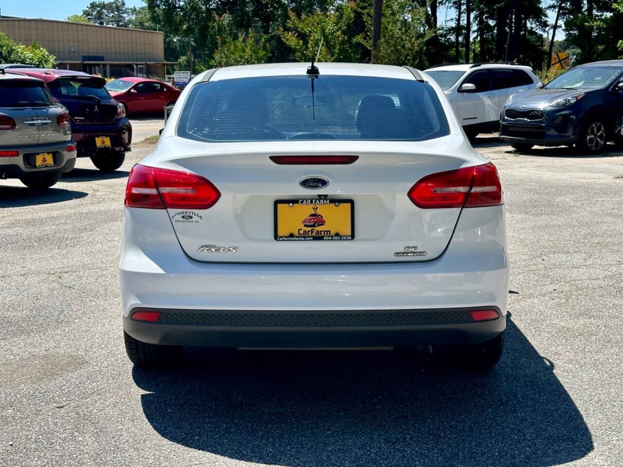 Used 2015 Ford Focus SE FWD image 6