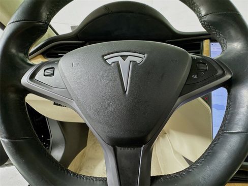 Used 2018 Tesla Model S 75D image 47