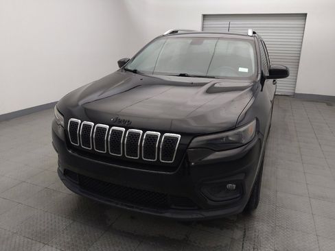 Used 2019 Jeep Cherokee Latitude w/ Popular Appearance Group image 15