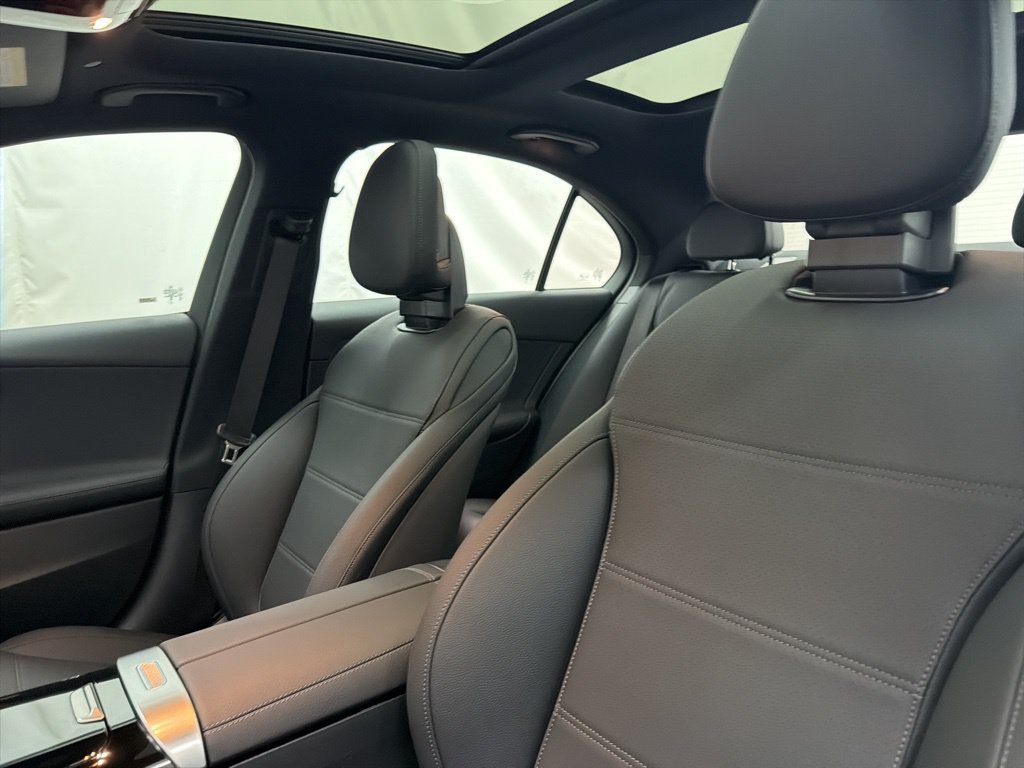 Used 2026 Mercedes-Benz C 300 Sedan image 13