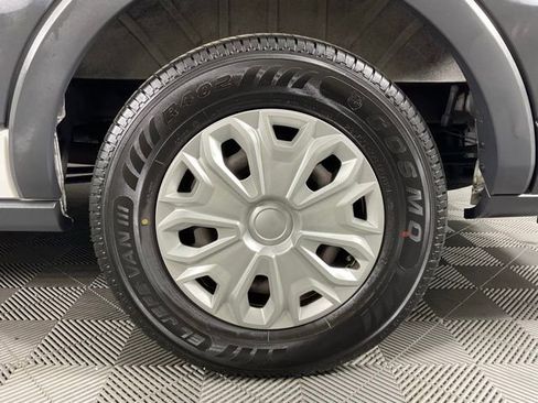 Used 2015 Ford Transit 350 XLT image 10