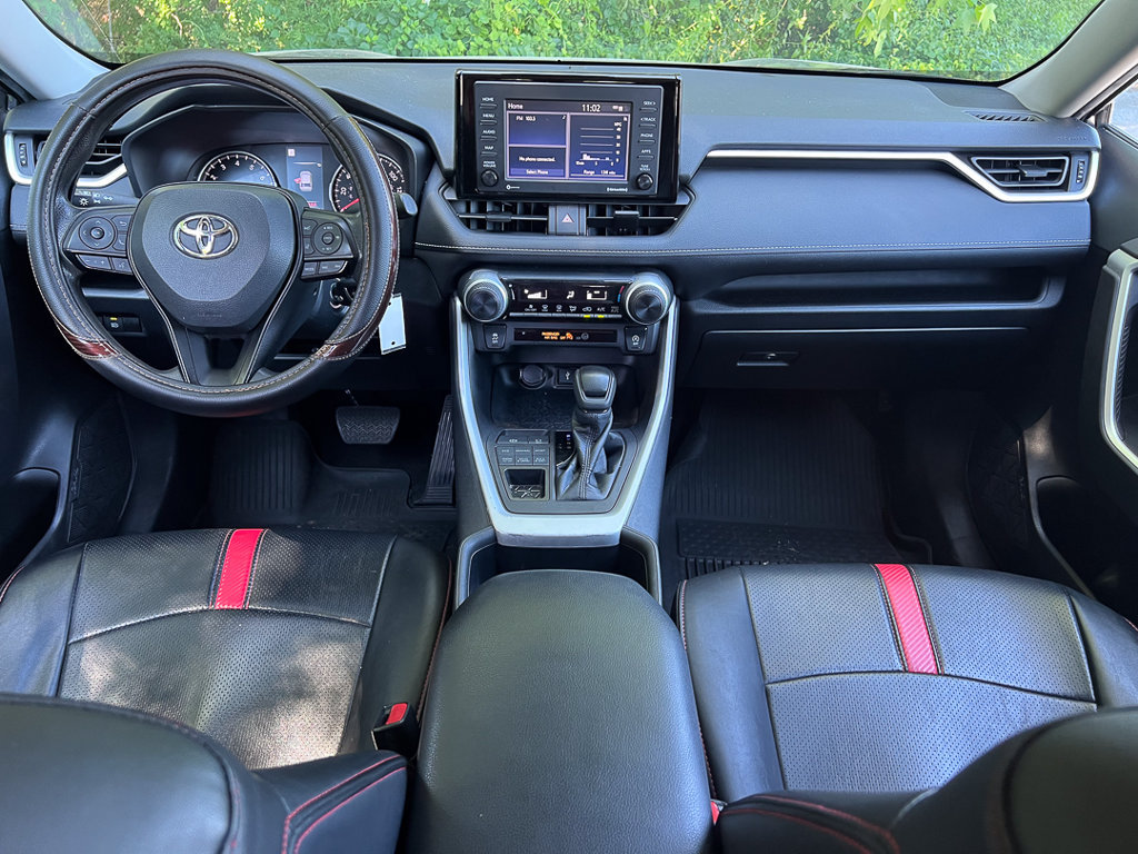 Used 2022 Toyota RAV4 LE AWD/4WD image 25