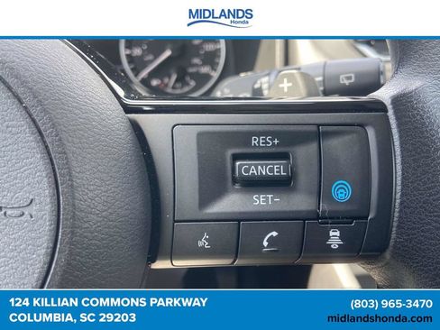 Used 2023 Nissan Rogue SV AWD/4WD image 21