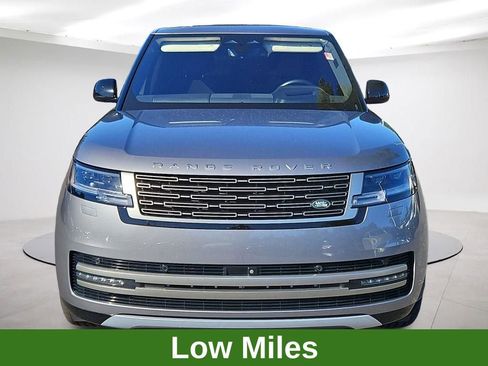 Used 2023 Land Rover Range Rover Long Wheelbase SE AWD/4WD image 2
