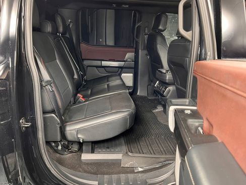 Used 2021 Ford F150 Lariat w/ Max Trailer Tow Package image 33