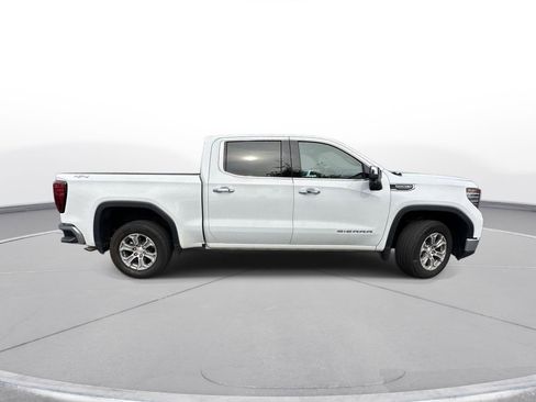 Used 2025 GMC Sierra 1500 SLT AWD/4WD image 5