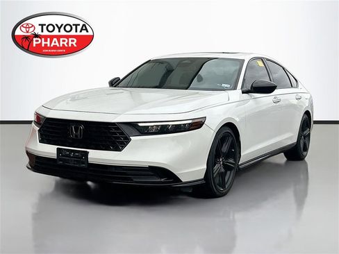 Used 2023 Honda Accord Sport image 1
