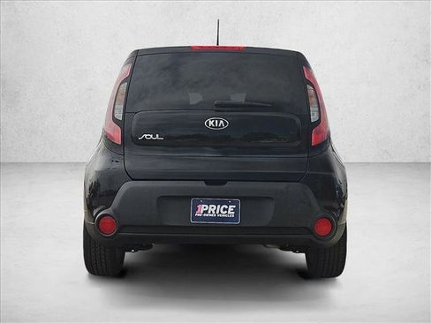 Used 2015 Kia Soul + FWD image 7