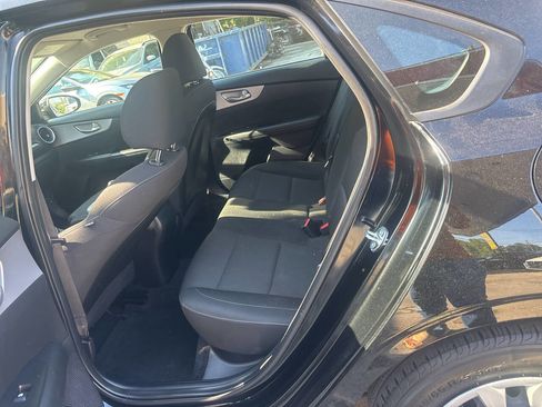 Used 2024 Kia Forte LX FWD image 13