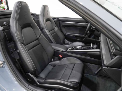 Used 2023 Porsche 911 Carrera S image 16