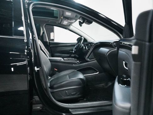 Used 2023 Hyundai Tucson Limited image 32