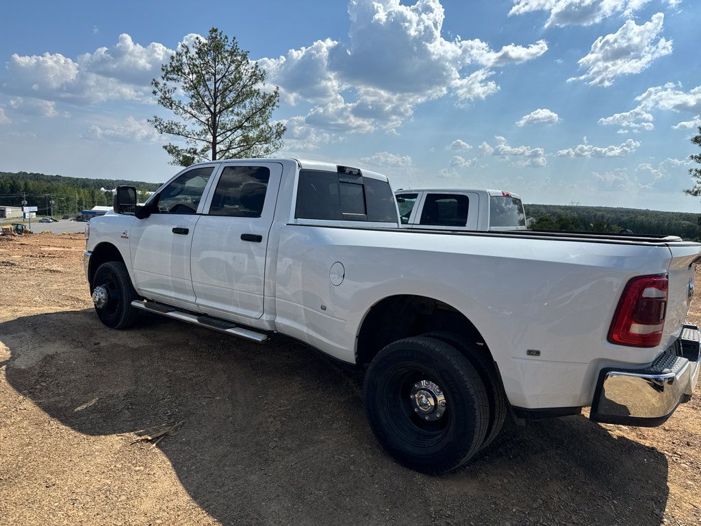 Used 2023 RAM 3500 Tradesman w/ Towing Technology Group AWD/4WD image 8