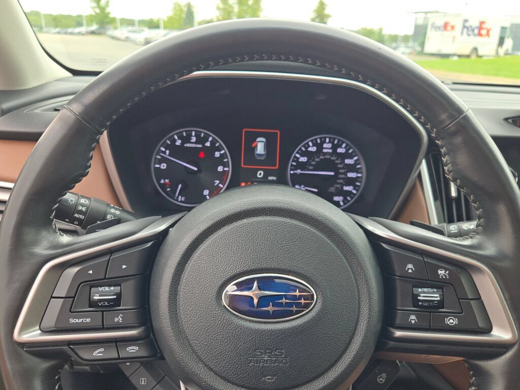 Used 2021 Subaru Outback Touring XT AWD/4WD image 32