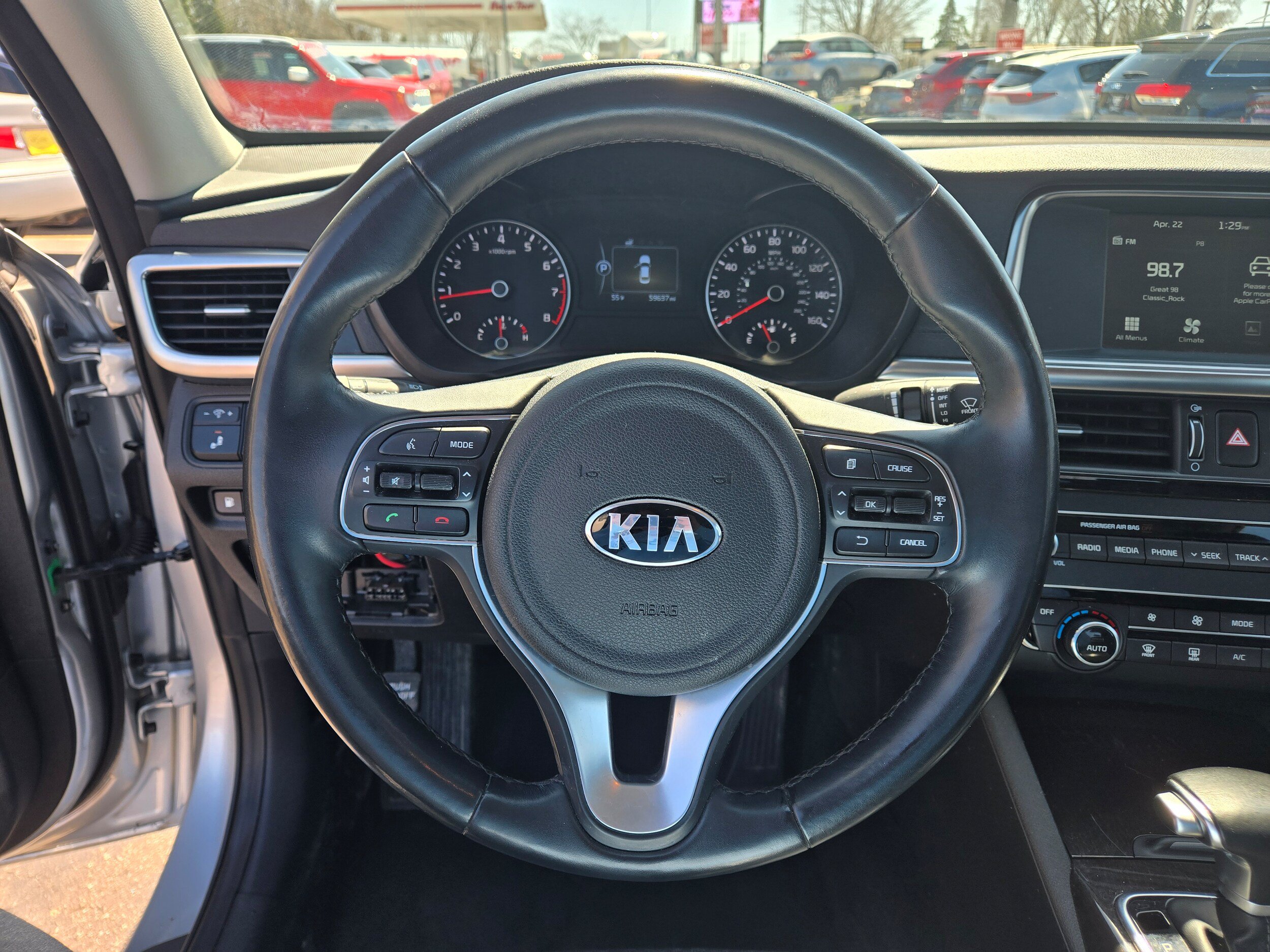 Used 2018 Kia Optima EX FWD image 6