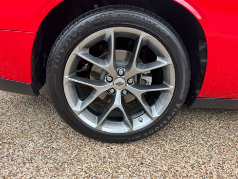 Used 2022 Dodge Challenger GT image 29