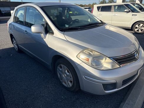 Used 2011 Nissan Versa 1.8 S w/ PWR Plus Pkg image 4