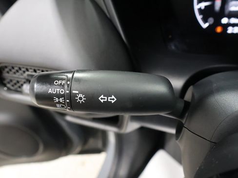 Used 2024 Honda HR-V Sport image 37