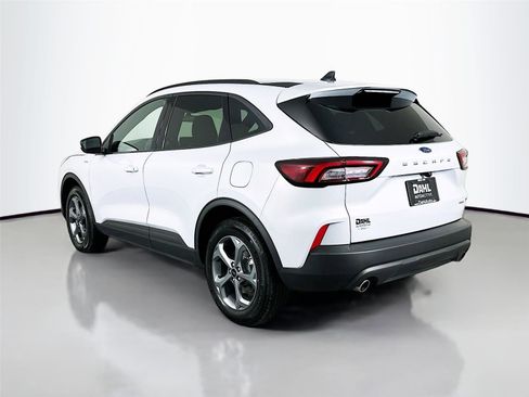 Used 2025 Ford Escape ST-Line Select image 5