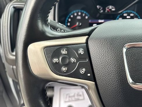 Used 2021 GMC Canyon Denali image 26