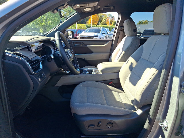 Used 2026 GMC Acadia Elevation AWD/4WD image 2