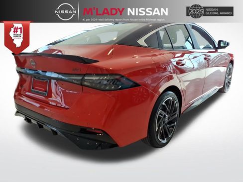 New 2026 Nissan Sentra SR image 7