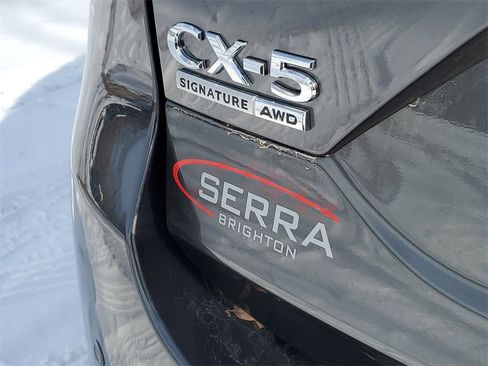 New 2025 MAZDA CX-5 Signature image 6