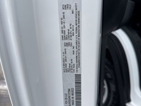 Used 2024 RAM ProMaster 2500 image 38