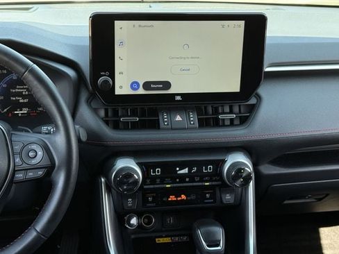 Used 2025 Toyota RAV4 XSE w/ Premium Package image 17