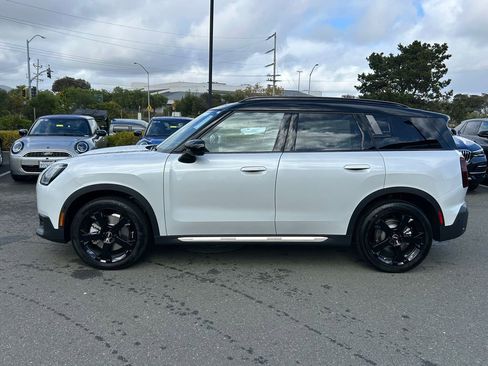 New 2026 MINI Cooper Countryman S w/ Comfort Package Max image 2
