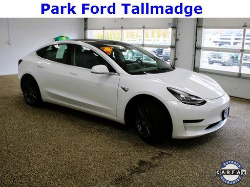 Used 2020 Tesla Model 3 Long Range image 7