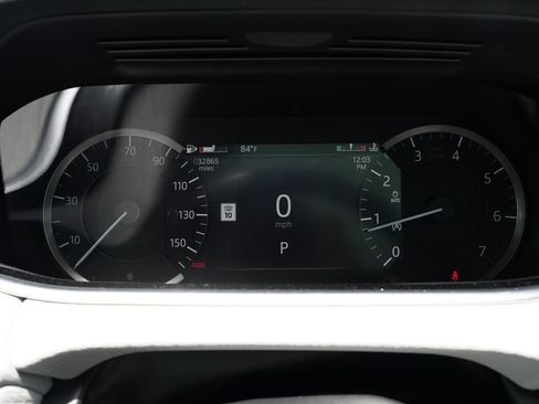 Used 2023 Land Rover Range Rover Evoque S AWD/4WD image 25