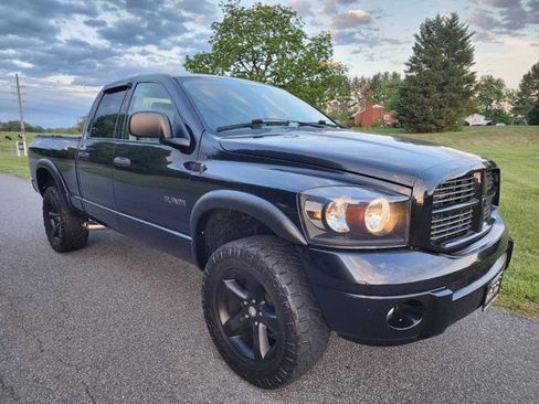 Used 2008 Dodge Ram 1500 Truck SLT w/ Sport Appearance Group AWD/4WD image 4